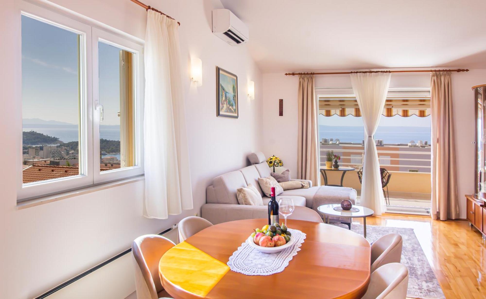 Apartment Anita With Amazing Sea View Makarska Exterior foto